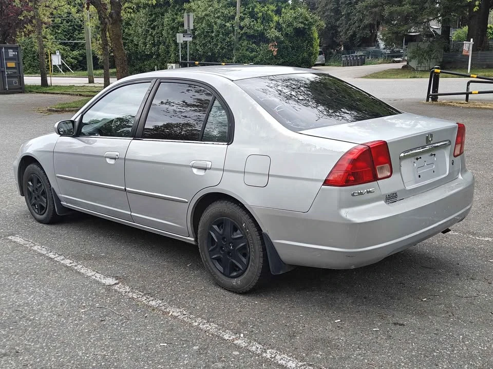 2001 Honda Civic 7th Gen - Image 4 of 18