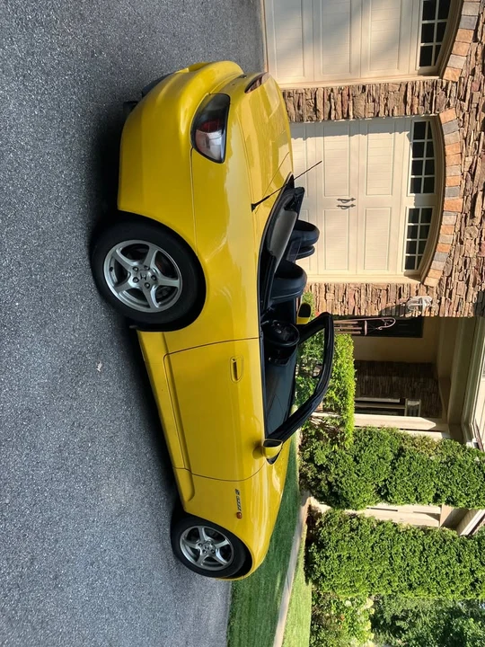 2001 Honda AP1 S2000 - Image 4 of 8