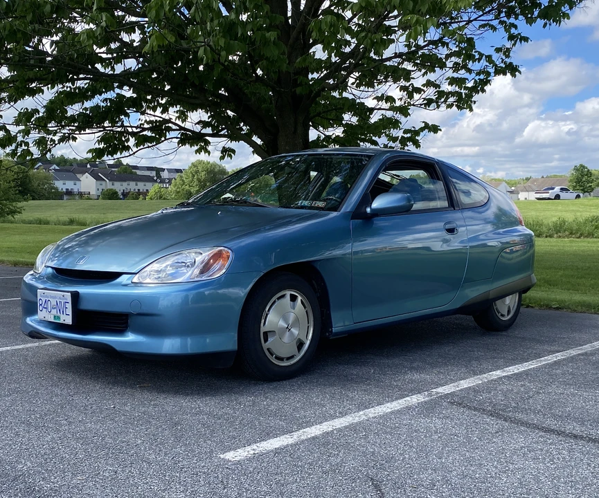 2001 Honda Insight 1st Gen - Image 2 of 31