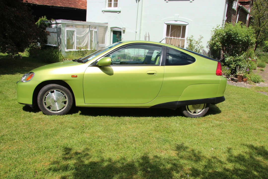 2001 Honda Insight 1st Gen - Image 8 of 14