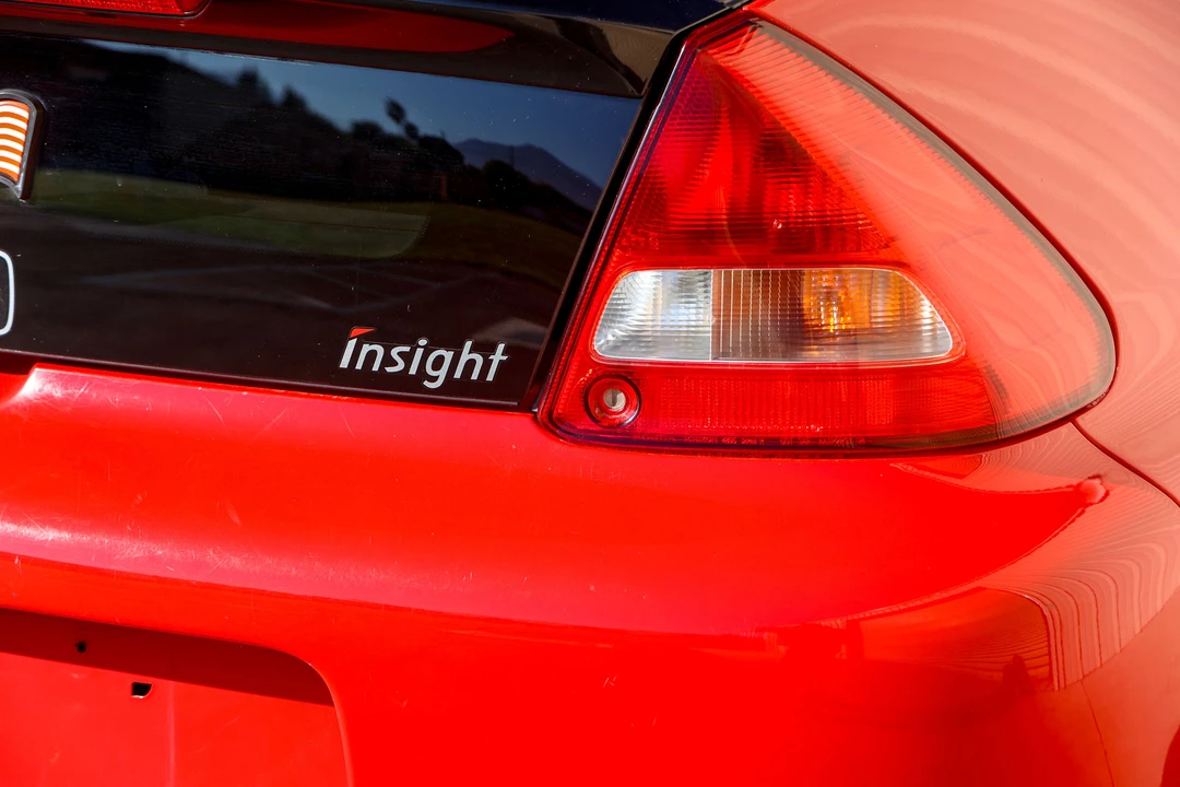 2001 Honda Insight 1st Gen - Image 16 of 31