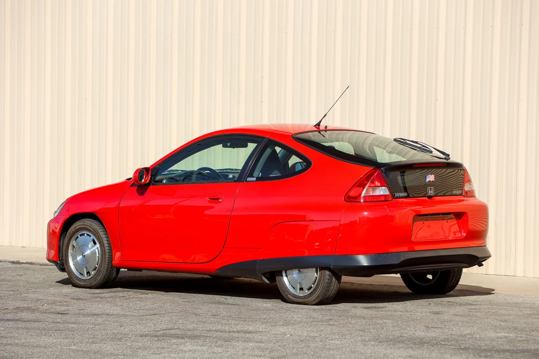 2001 Honda Insight 1st Gen - Image 9 of 31