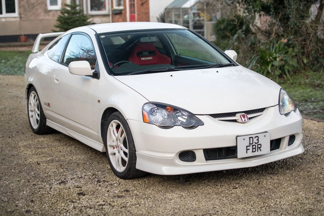 2001 Acura Integra Type R 4th Gen - Image 2 of 30