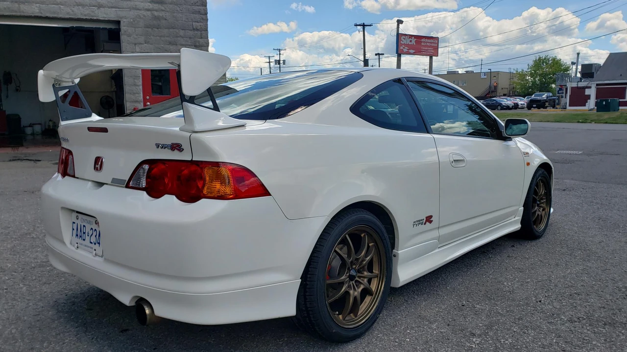 2001 Acura Integra Type R 3rd Gen - Image 9 of 11