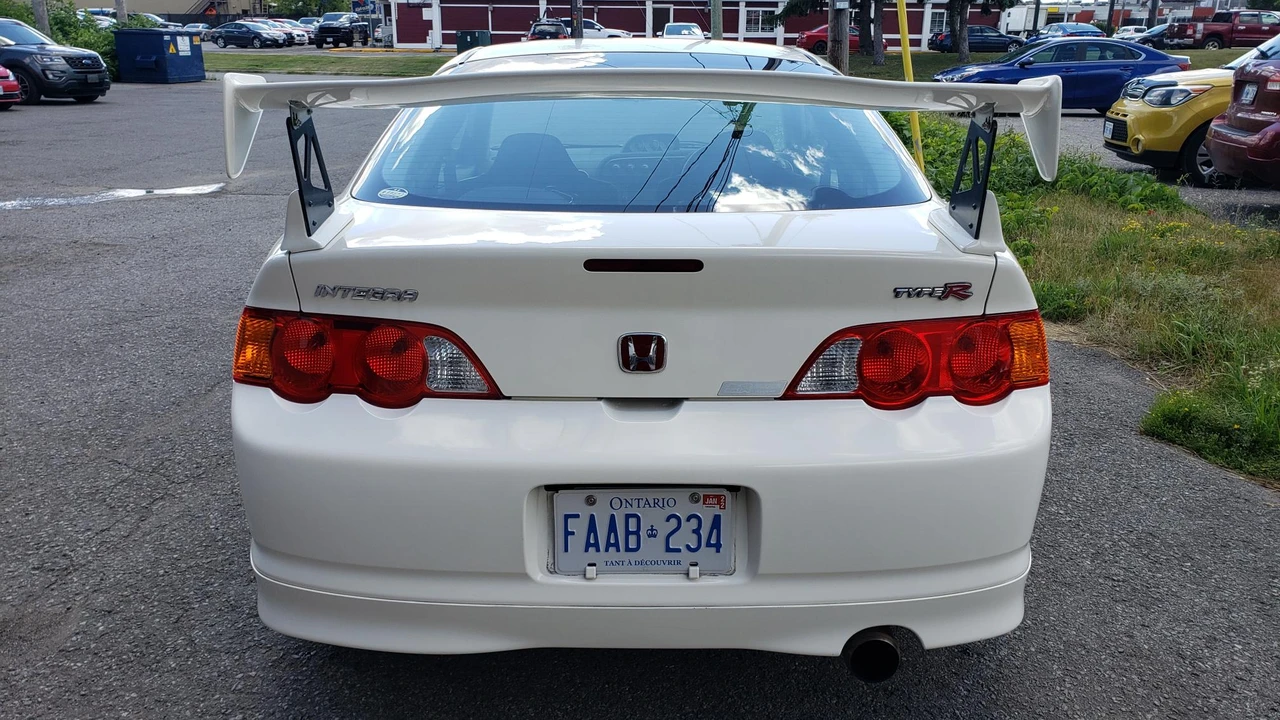2001 Acura Integra Type R 3rd Gen - Image 8 of 11