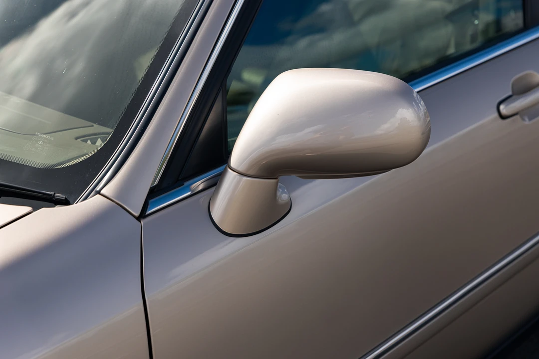 2001 Acura Legend - Image 16 of 31