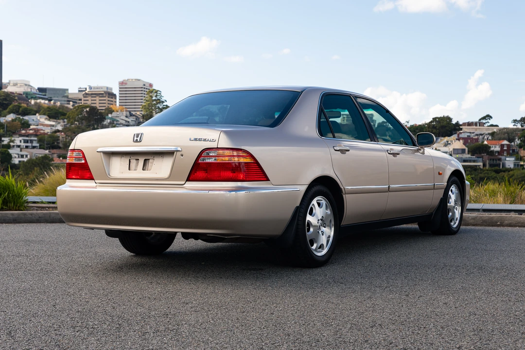2001 Acura Legend - Image 11 of 31