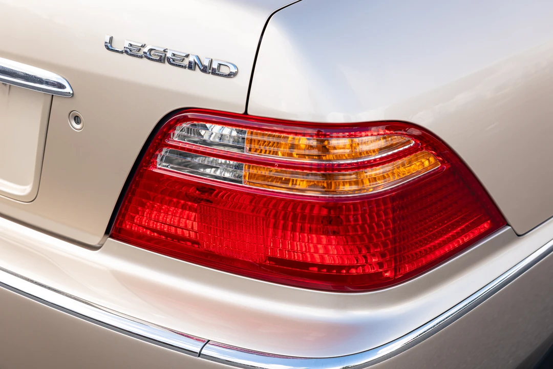 2001 Acura Legend - Image 22 of 31