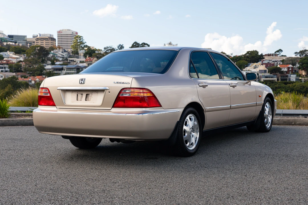 2001 Acura Legend - Image 7 of 31
