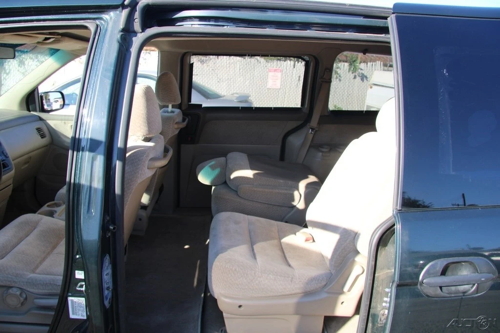 2001 Honda Odyssey - Image 17 of 21