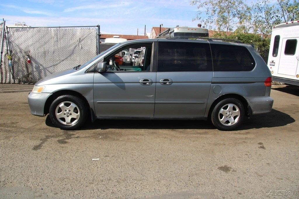2001 Honda Odyssey - Image 3 of 21