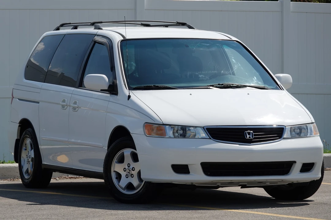 2001 Honda Odyssey - Image 19 of 31