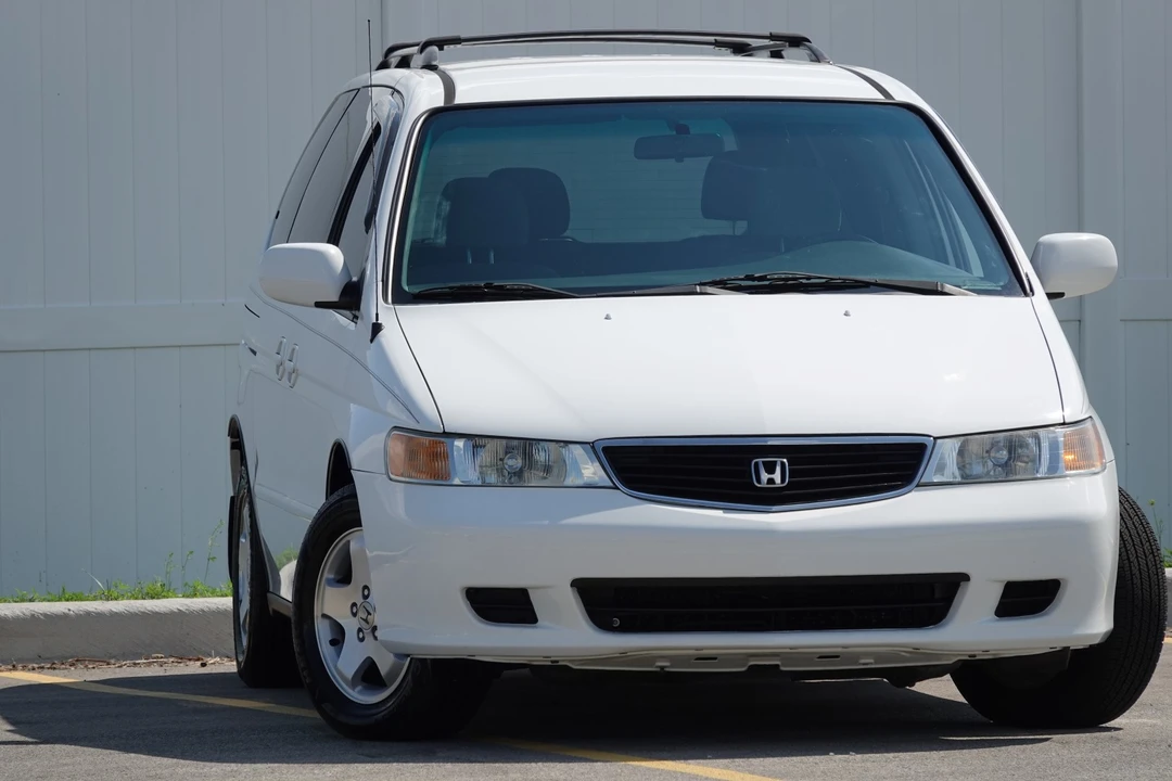 2001 Honda Odyssey - Image 15 of 31