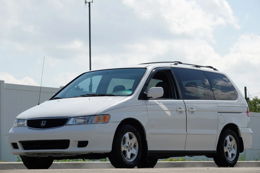 2001 Honda Odyssey - Image 2 of 31