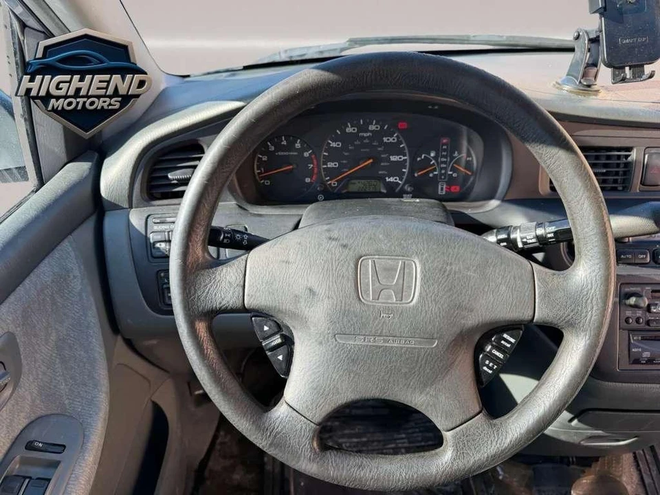 2001 Honda Odyssey - Image 11 of 21