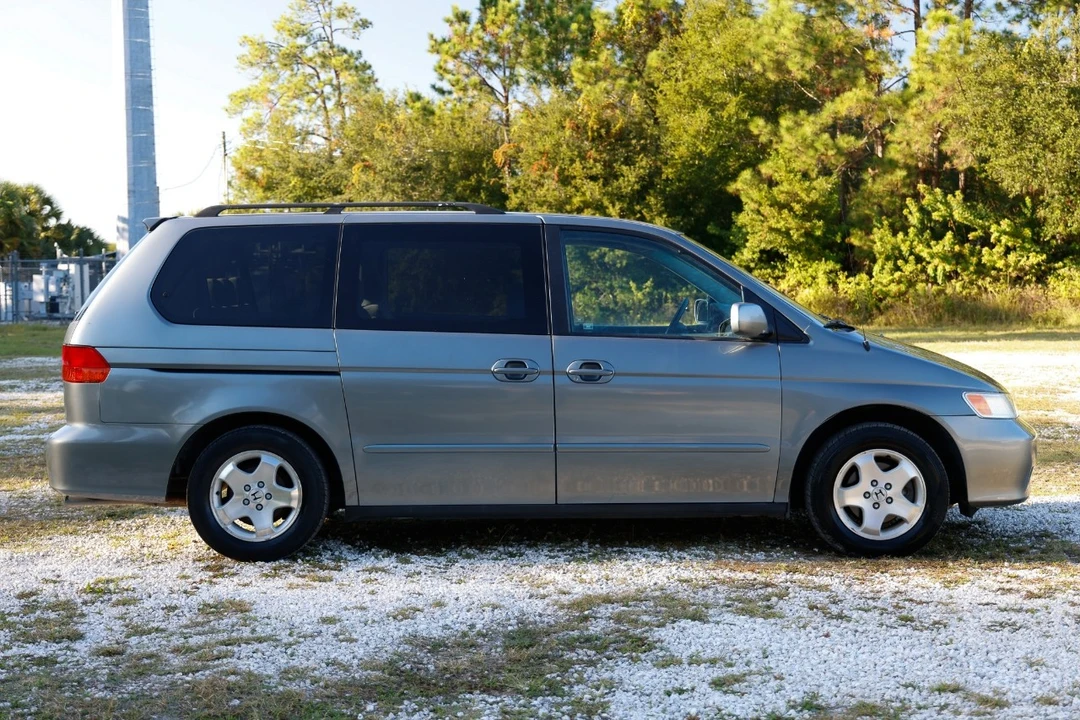 2001 Honda Odyssey - Image 9 of 12