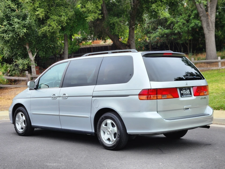 2001 Honda Odyssey - Image 14 of 31
