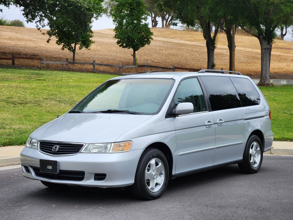 2001 Honda Odyssey - Image 4 of 31