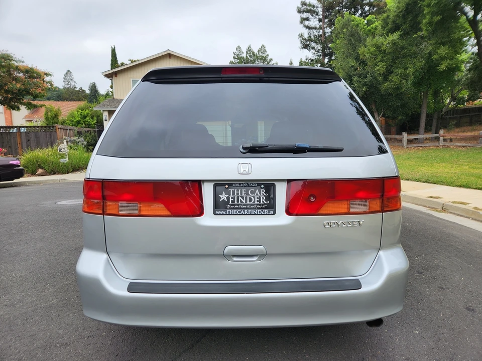 2001 Honda Odyssey - Image 17 of 31