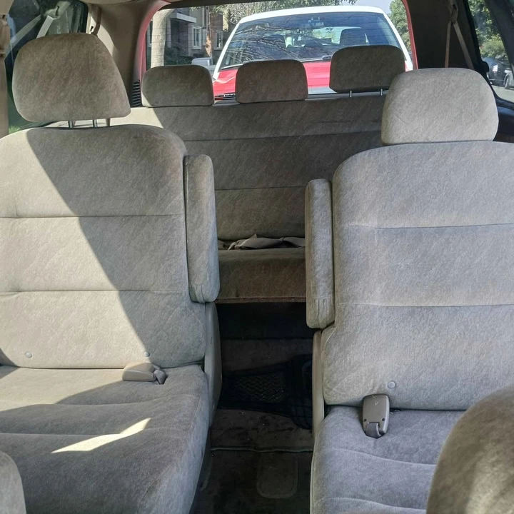 2001 Honda Odyssey - Image 9 of 13