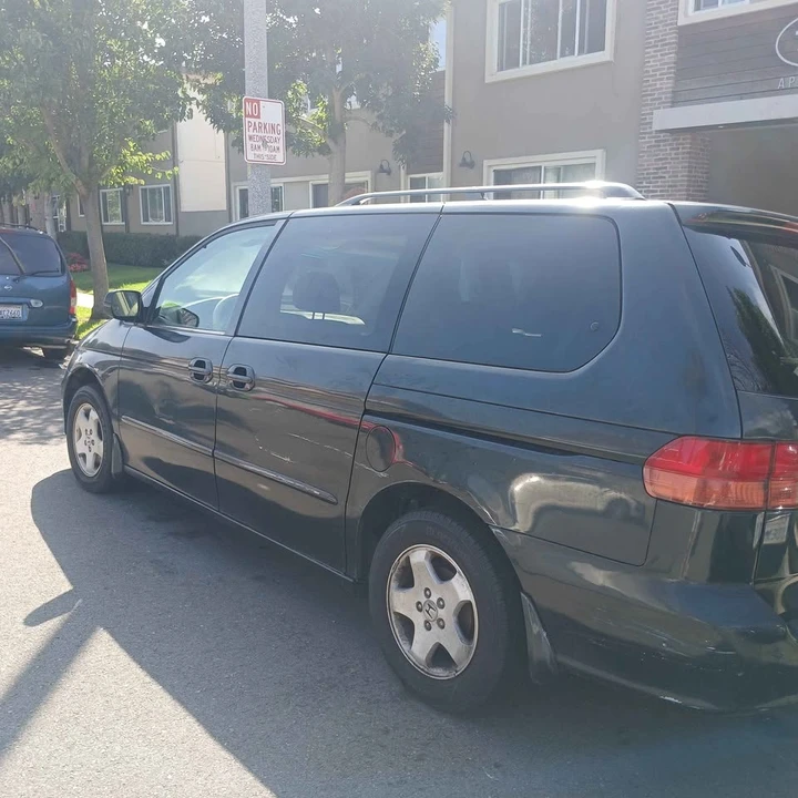 2001 Honda Odyssey - Image 4 of 13