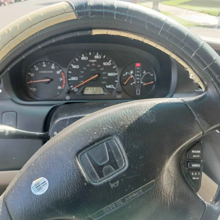 2001 Honda Odyssey - Image 11 of 13