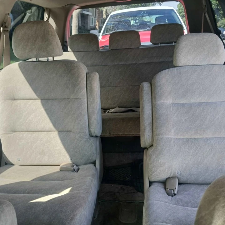 2001 Honda Odyssey - Image 6 of 13
