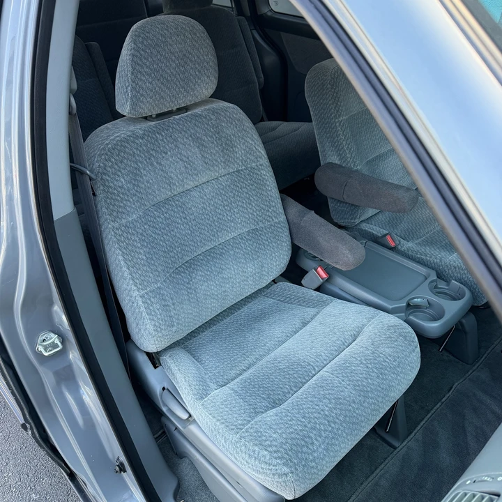 2001 Honda Odyssey - Image 21 of 31