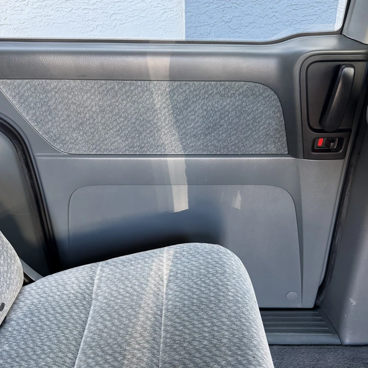 2001 Honda Odyssey - Image 17 of 31
