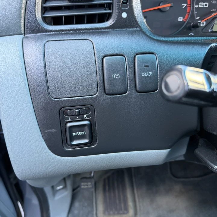 2001 Honda Odyssey - Image 28 of 31