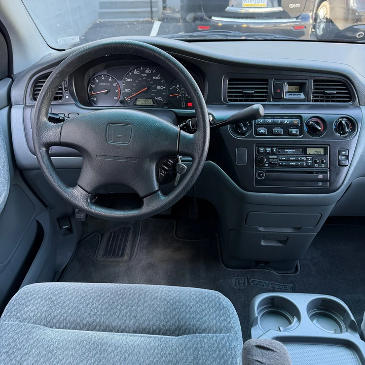 2001 Honda Odyssey - Image 30 of 31