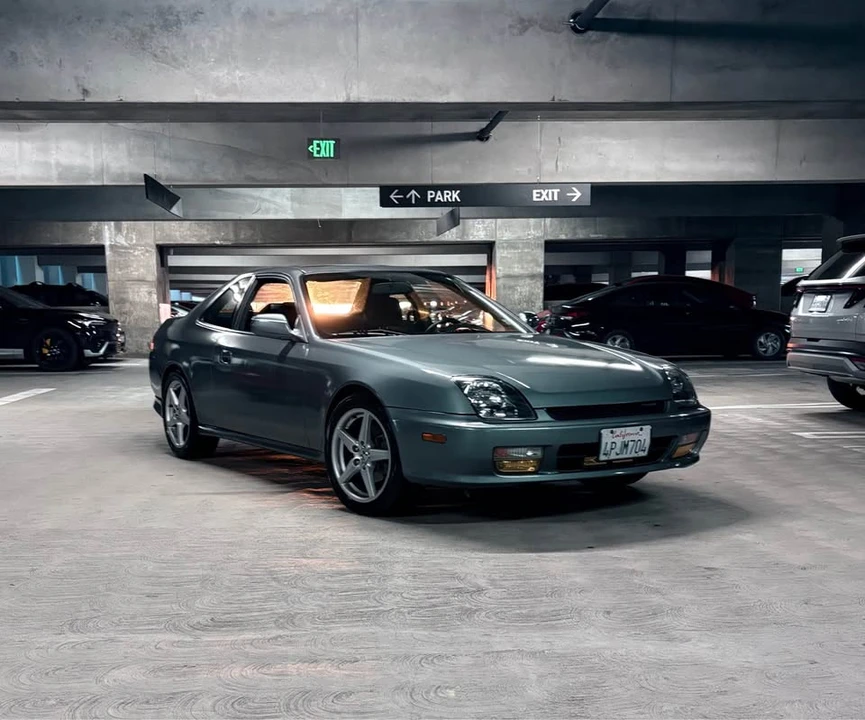 2001 Honda Prelude 5th Gen - Image 2 of 7