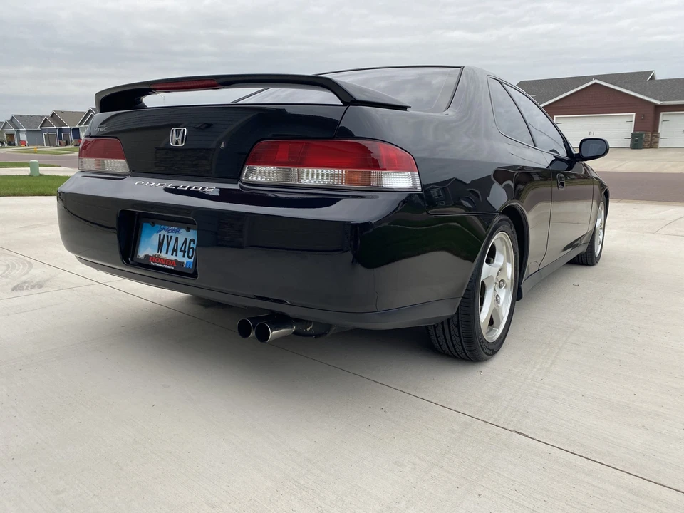 2001 Honda Prelude 5th Gen - Image 4 of 31