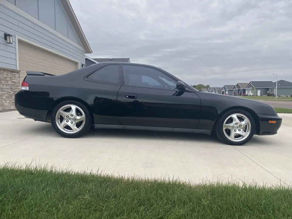 2001 Honda Prelude 5th Gen - Image 3 of 31