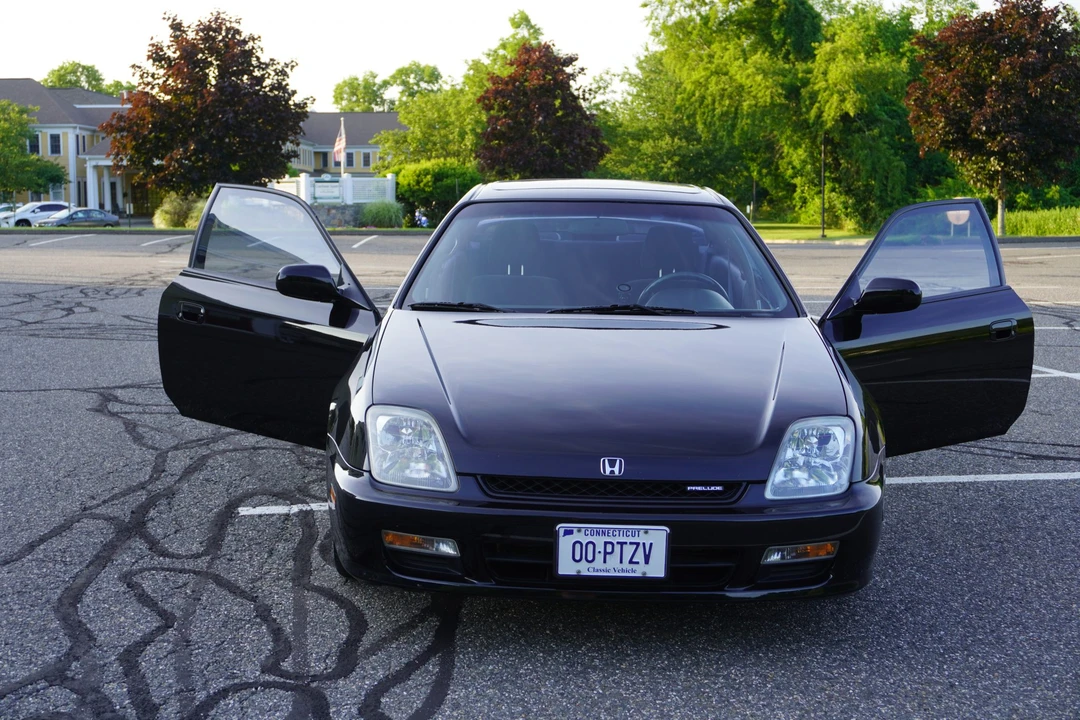 2001 Honda Prelude 5th Gen - Image 12 of 31