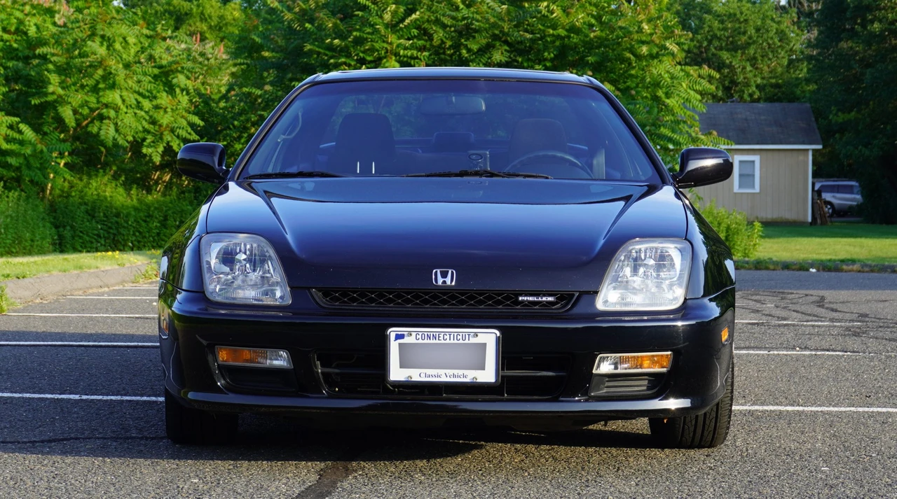 2001 Honda Prelude 5th Gen - Image 2 of 31