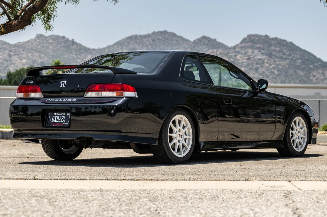 2001 Honda Prelude 5th Gen - Image 6 of 31