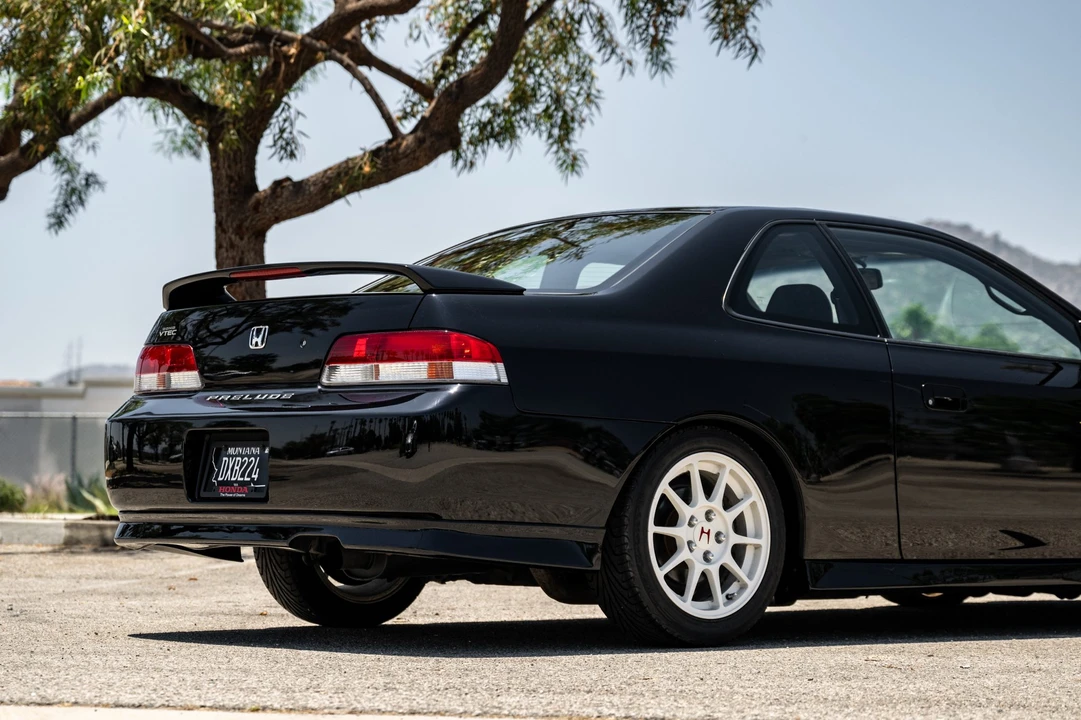 2001 Honda Prelude 5th Gen - Image 22 of 31