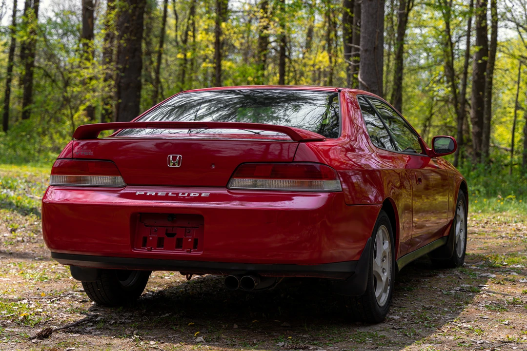 2001 Honda Prelude 5th Gen - Image 16 of 31