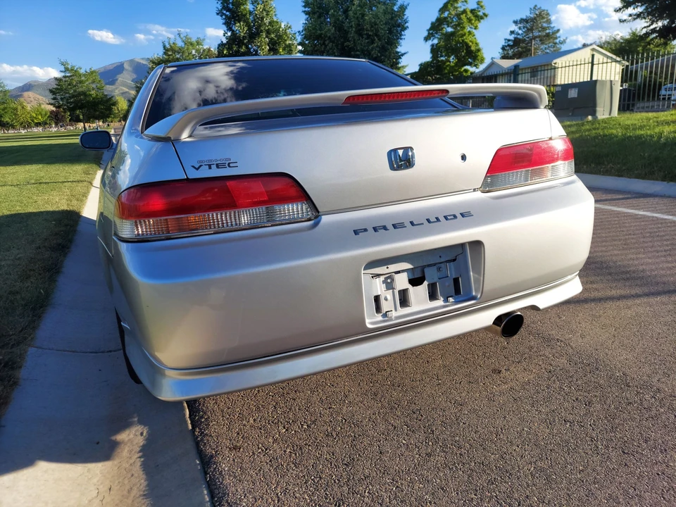 2001 Honda Prelude 5th Gen - Image 16 of 31