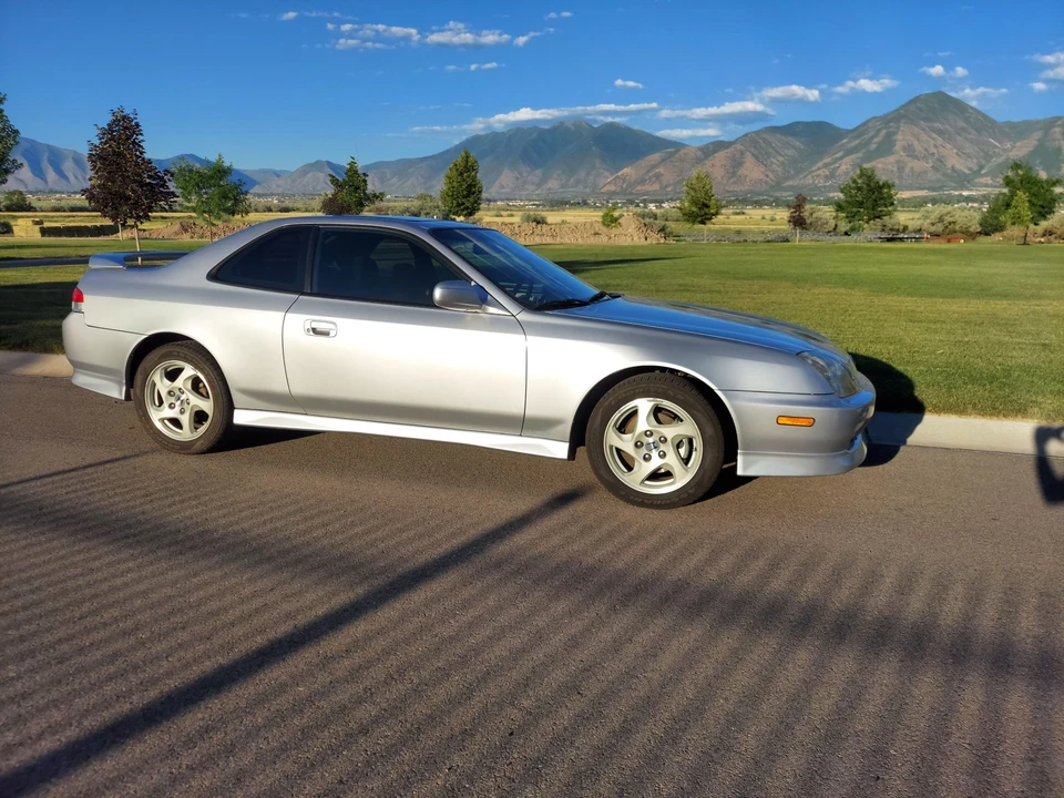 2001 Honda Prelude 5th Gen - Image 2 of 31