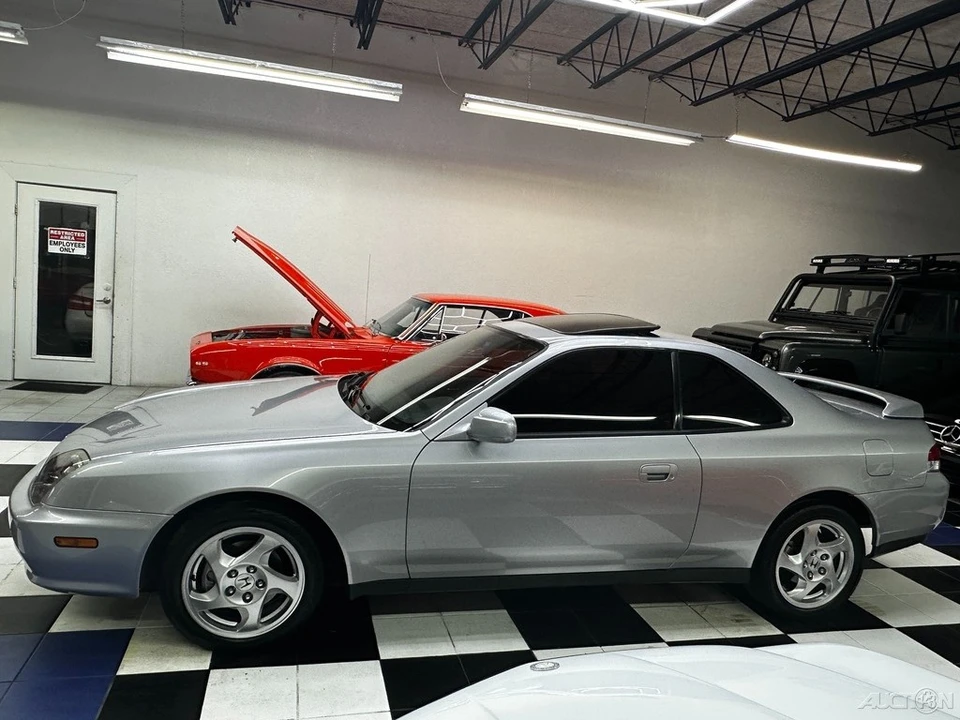 2001 Honda Prelude 5th Gen - Image 16 of 21
