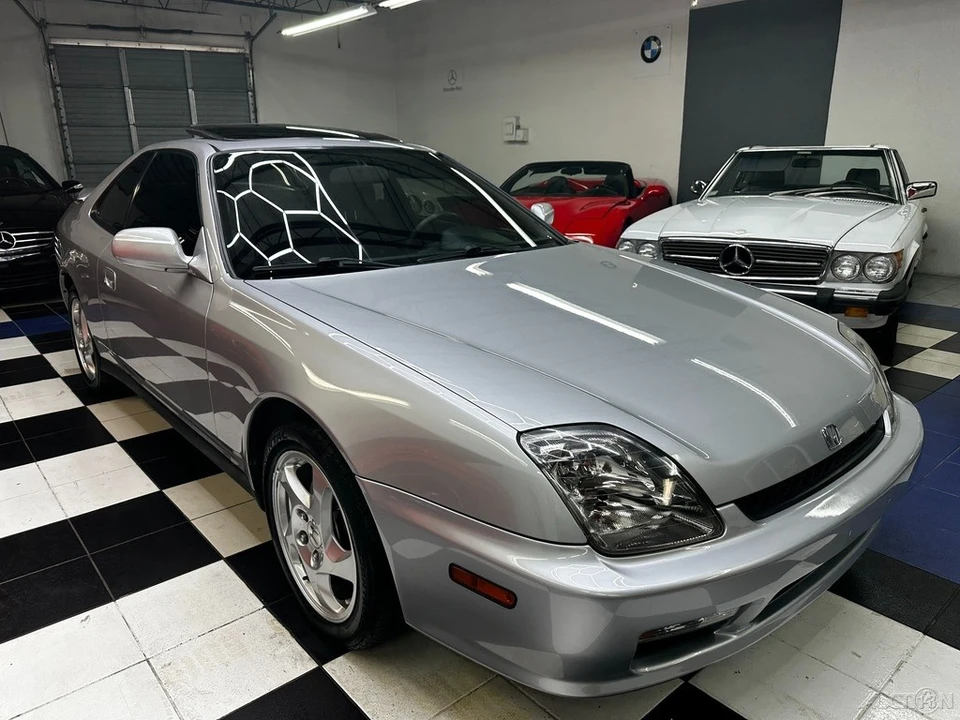2001 Honda Prelude 5th Gen - Image 2 of 21