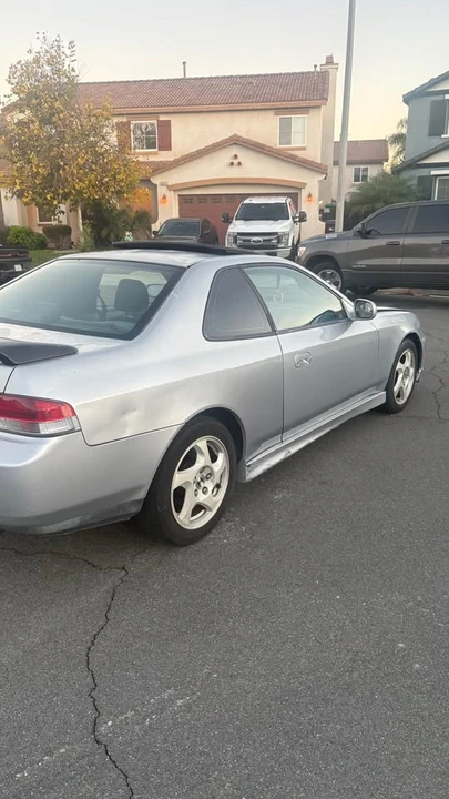 2001 Honda Prelude 5th Gen - Image 5 of 10