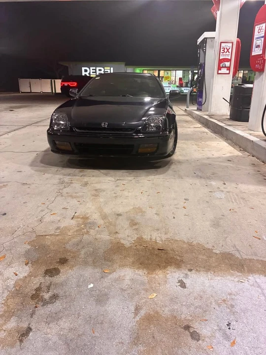 2001 Honda Prelude 5th Gen - Image 2 of 6