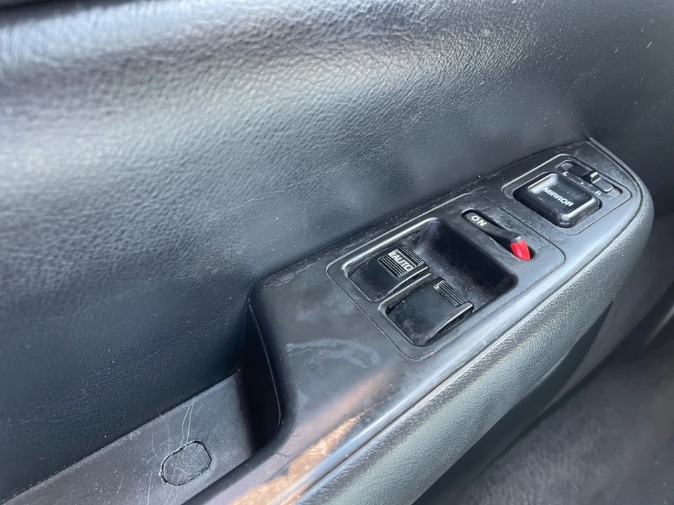 2001 Honda Prelude 5th Gen - Image 16 of 19