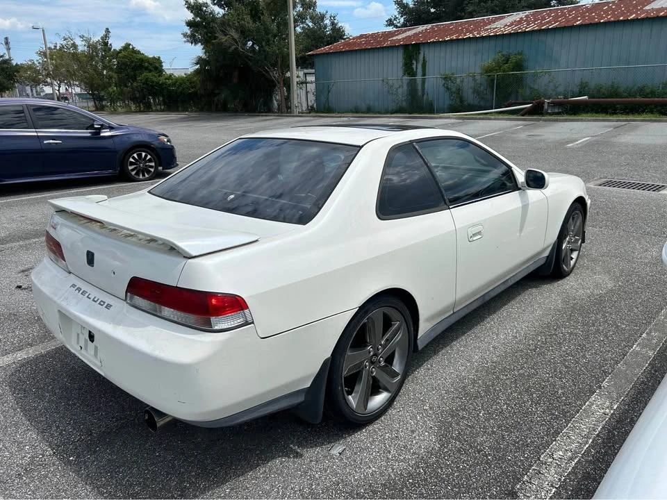 2001 Honda Prelude 5th Gen - Image 2 of 20