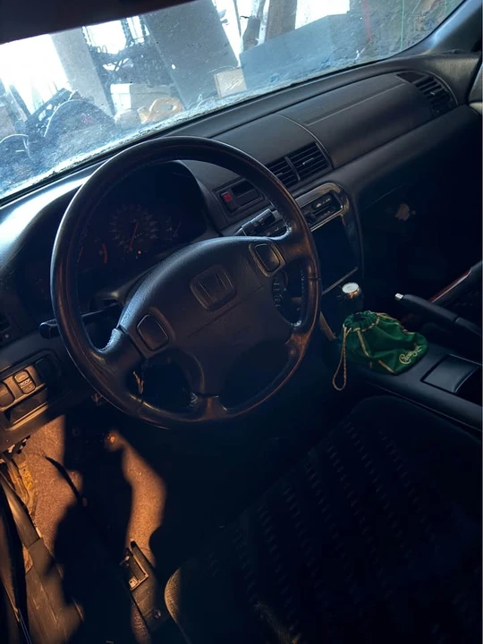2001 Honda Prelude 5th Gen - Image 7 of 15