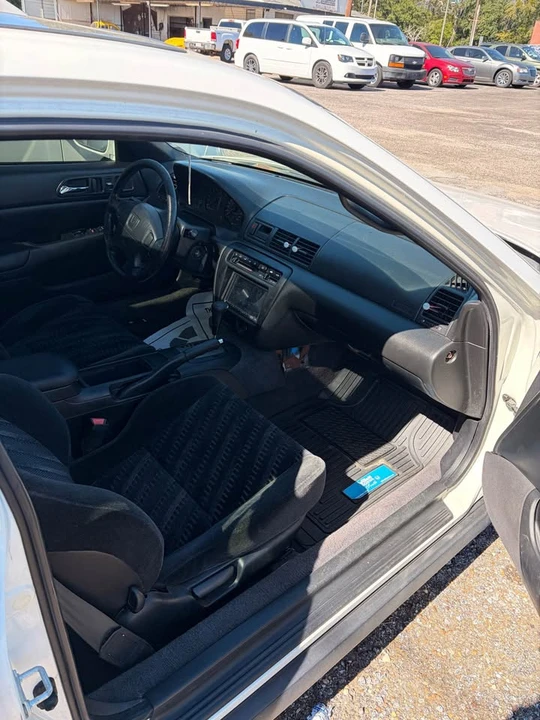 2001 Honda Prelude 5th Gen - Image 10 of 11