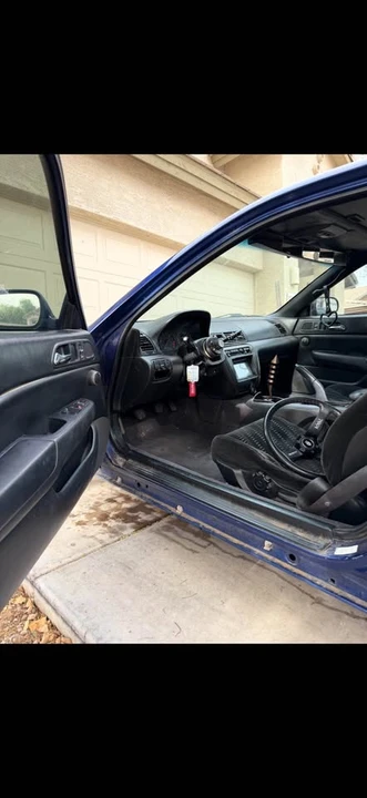 2001 Honda Prelude 5th Gen - Image 2 of 4